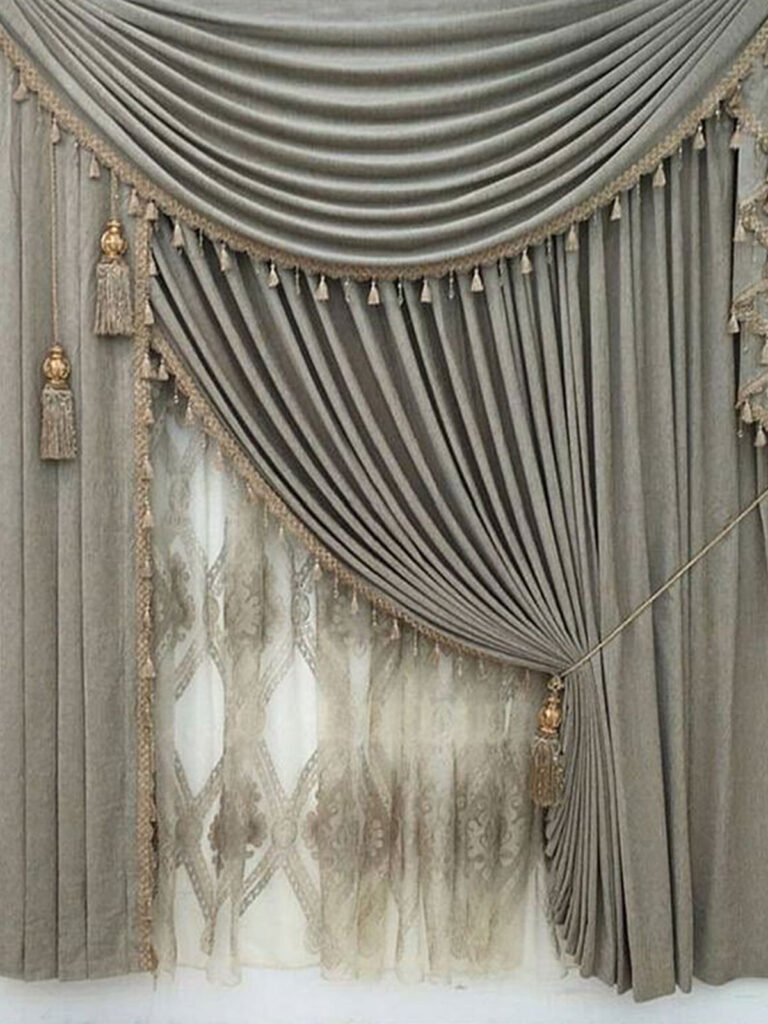 Curtains & Window