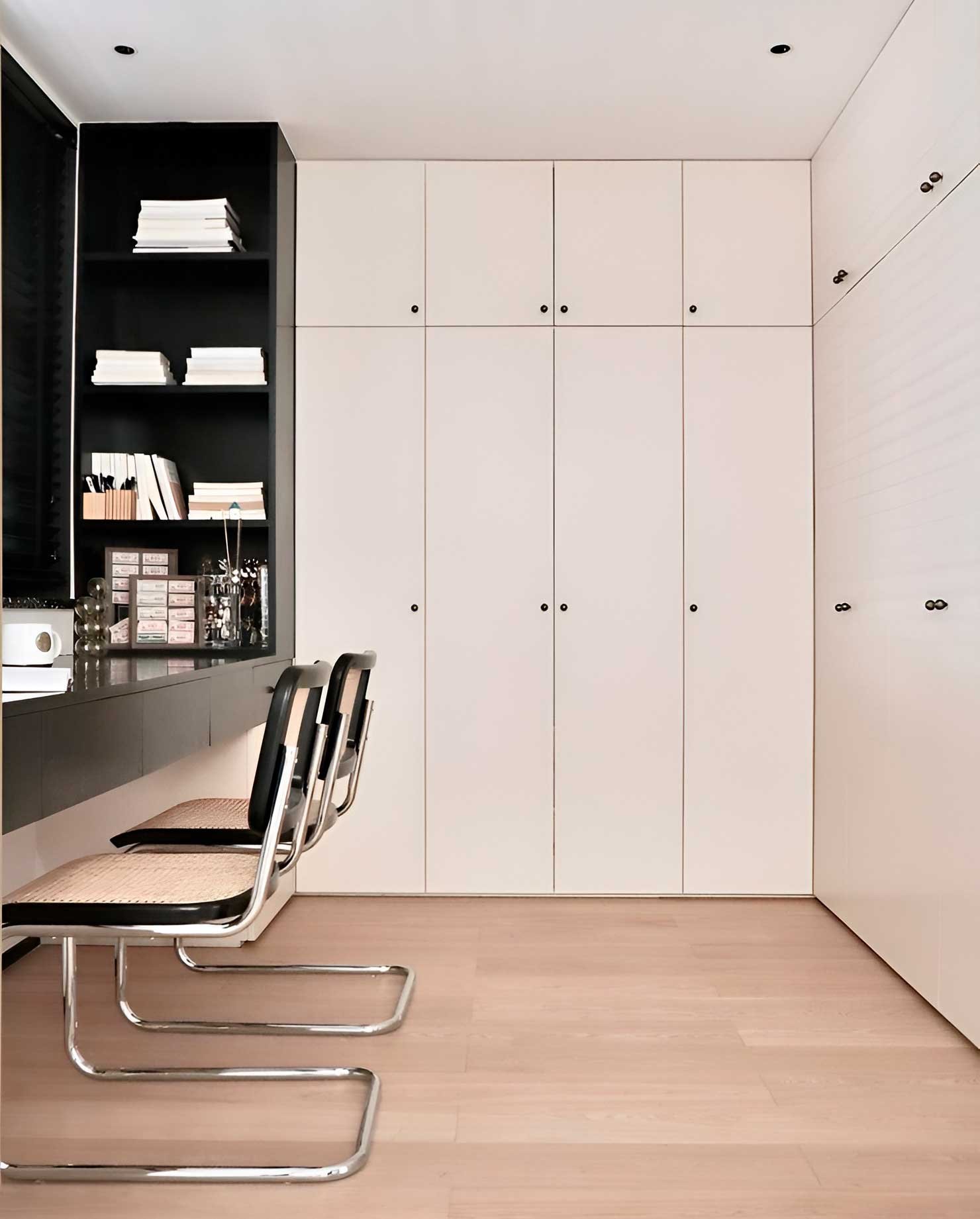 minimalist home office